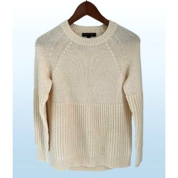 Banana Republic Sweaters - Banana Republic Italian Yarn Chunky Ribbed Knit Crewneck Size XSmall